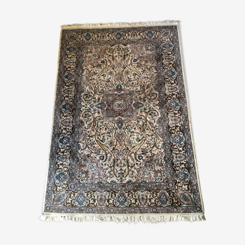 Oriental wool carpet 185x125cm