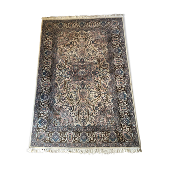Oriental wool carpet 185x125cm