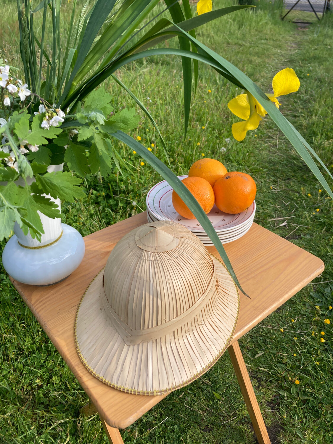 Explorer's hat made of straw