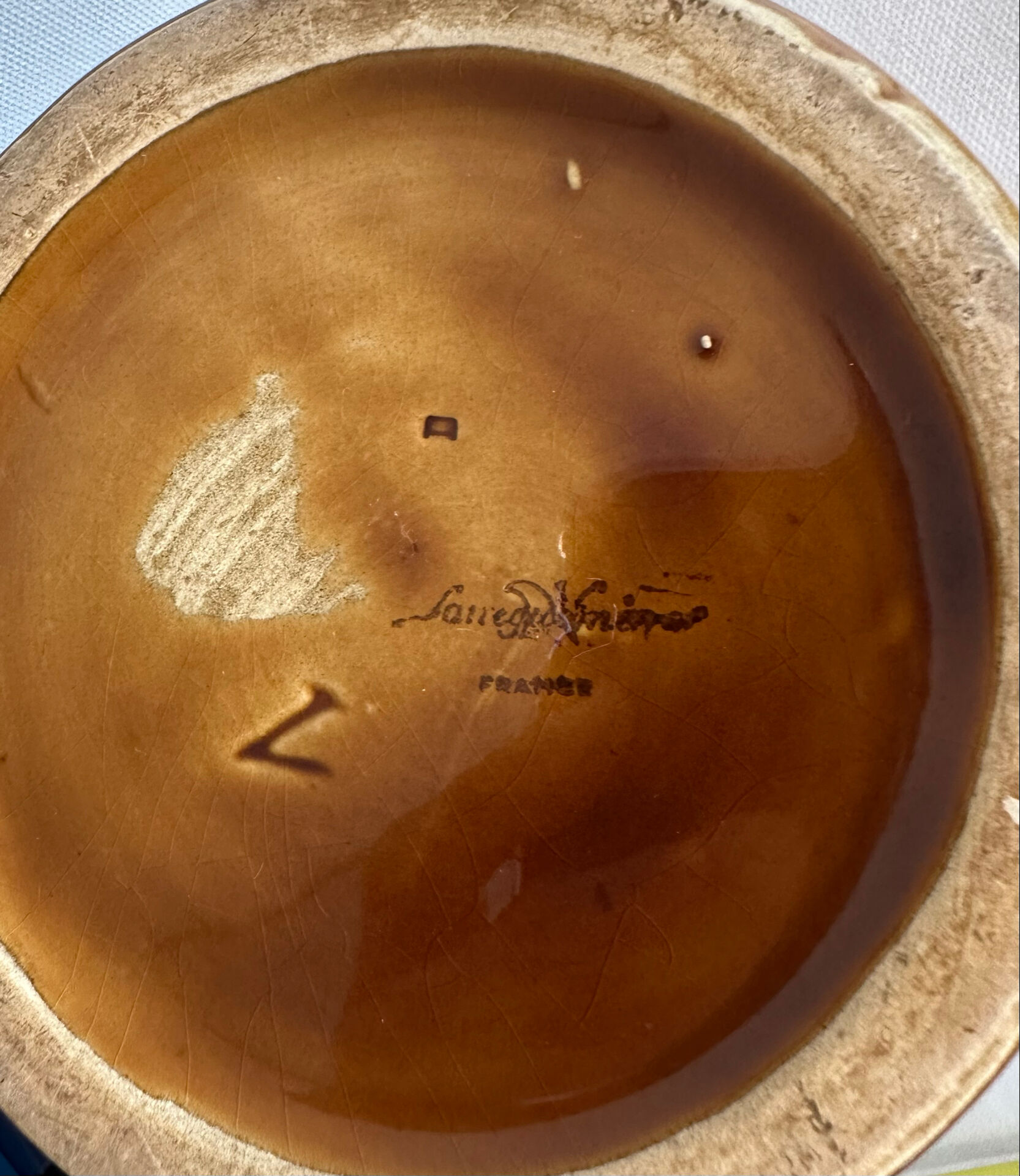 Old earthenware pitcher from Sarreguemines – Barrel model