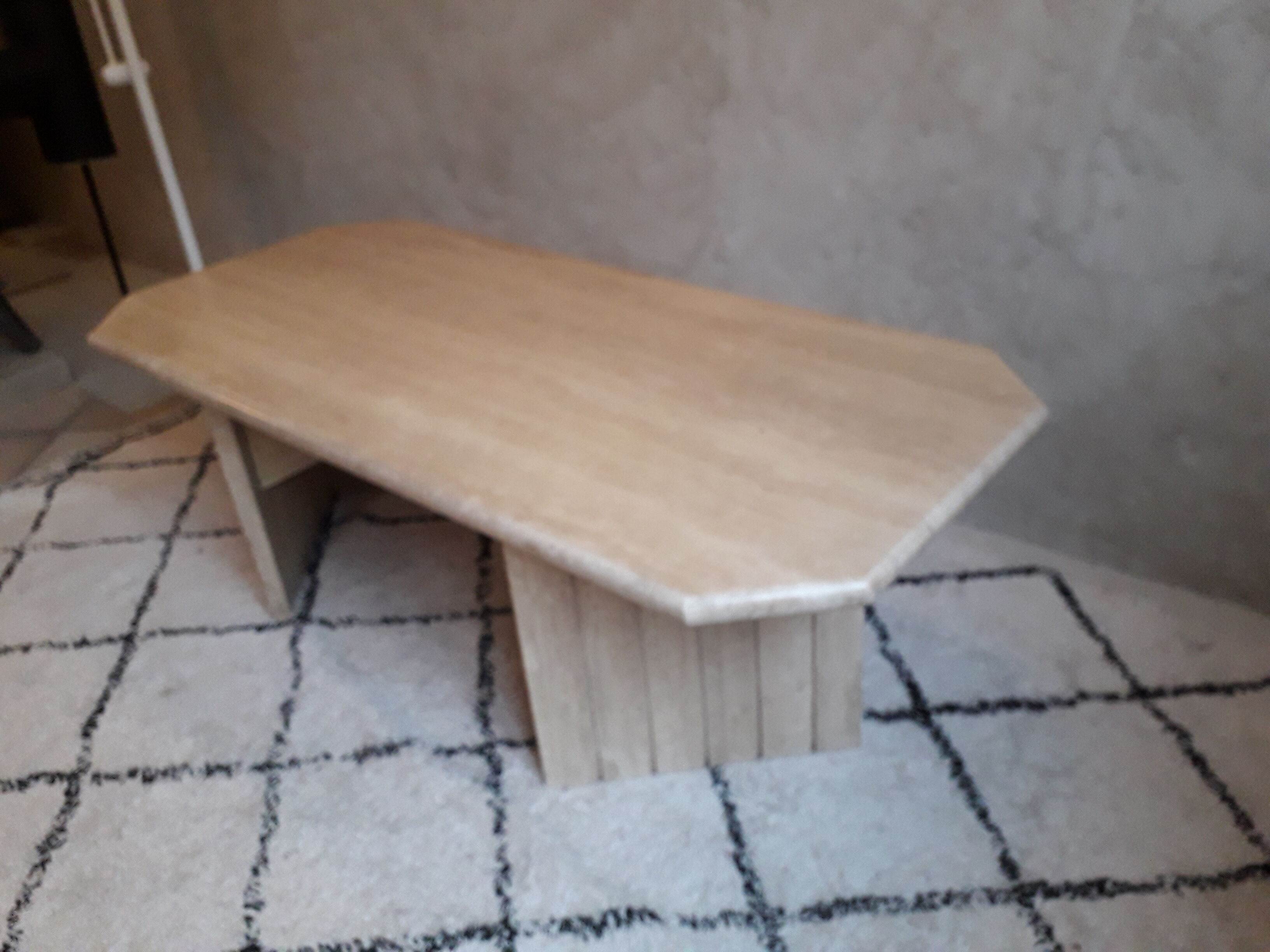 Coffee table in travertine