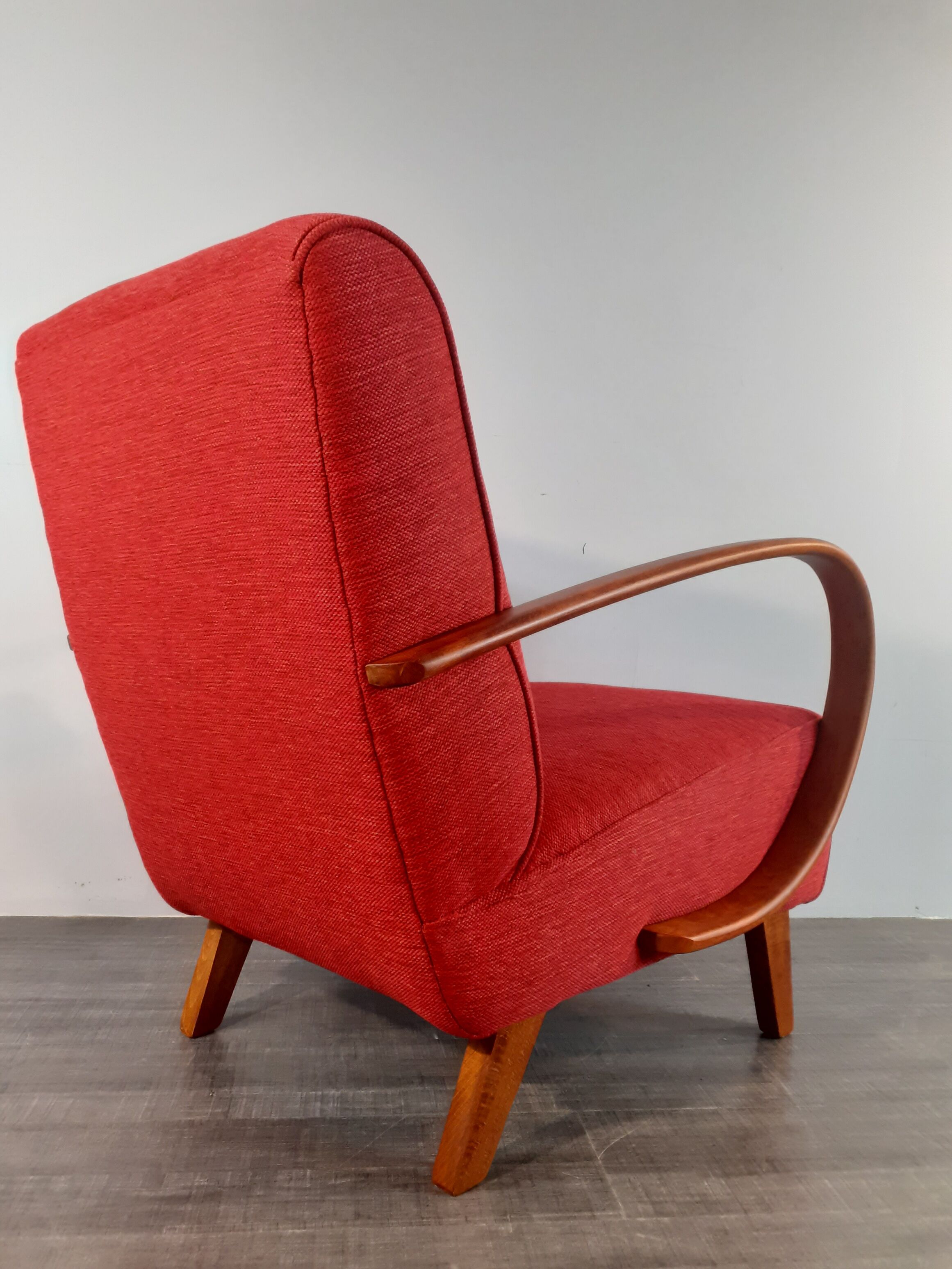 Pair of H262 Armchairs by Jindrich Halabala, Czech Art Deco 1940s