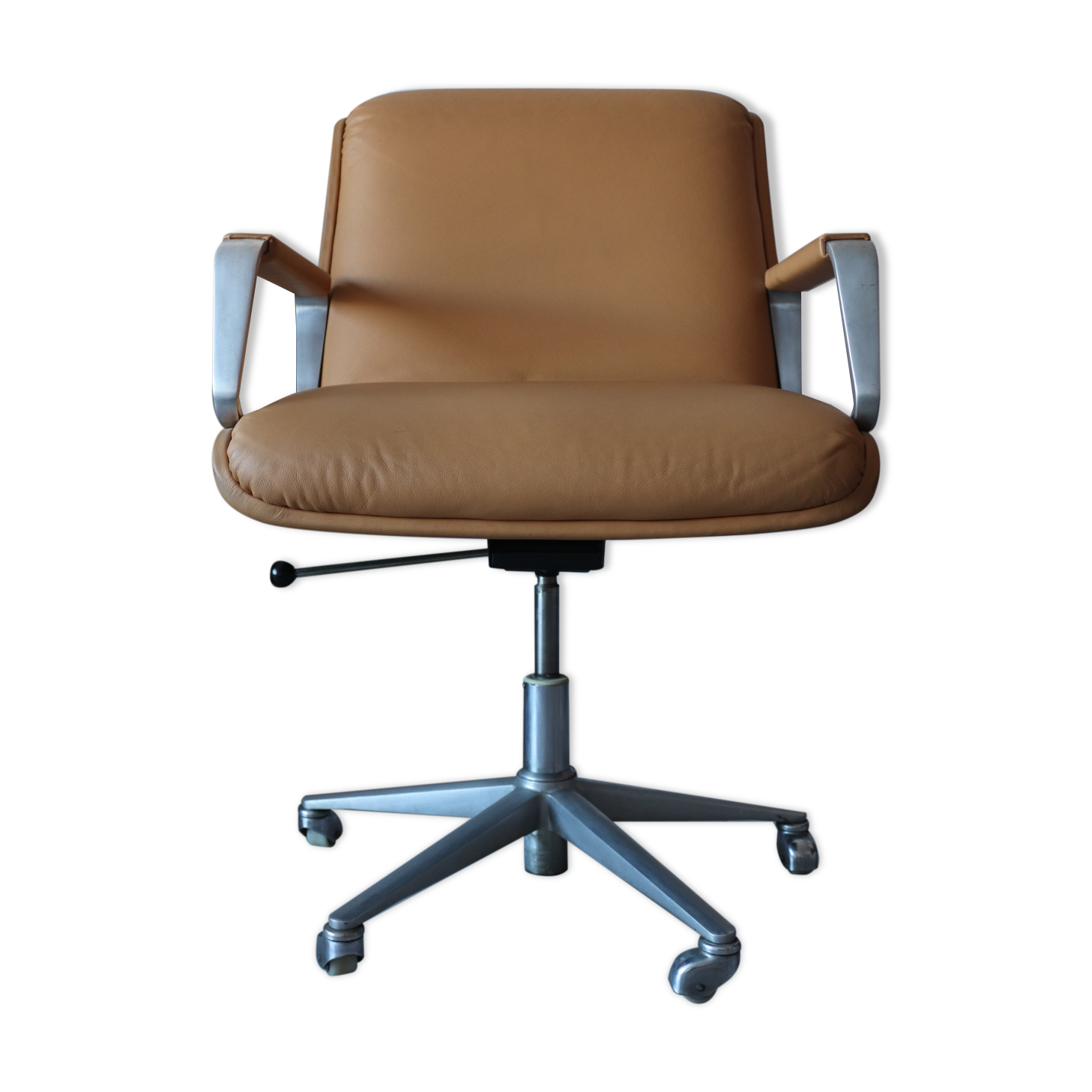 Delta 2000 Wilkhahn armchair in camel leather