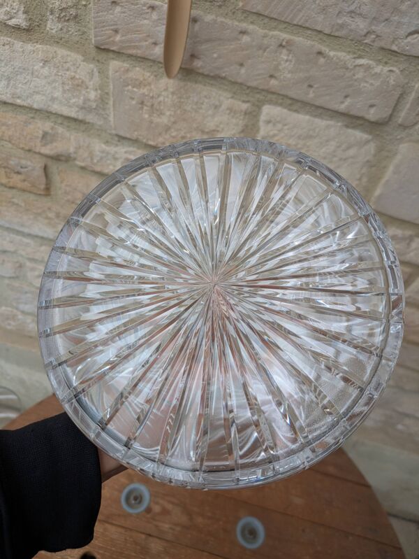 Ancienne carafe à décanter en cristal ciselé avec bouchon