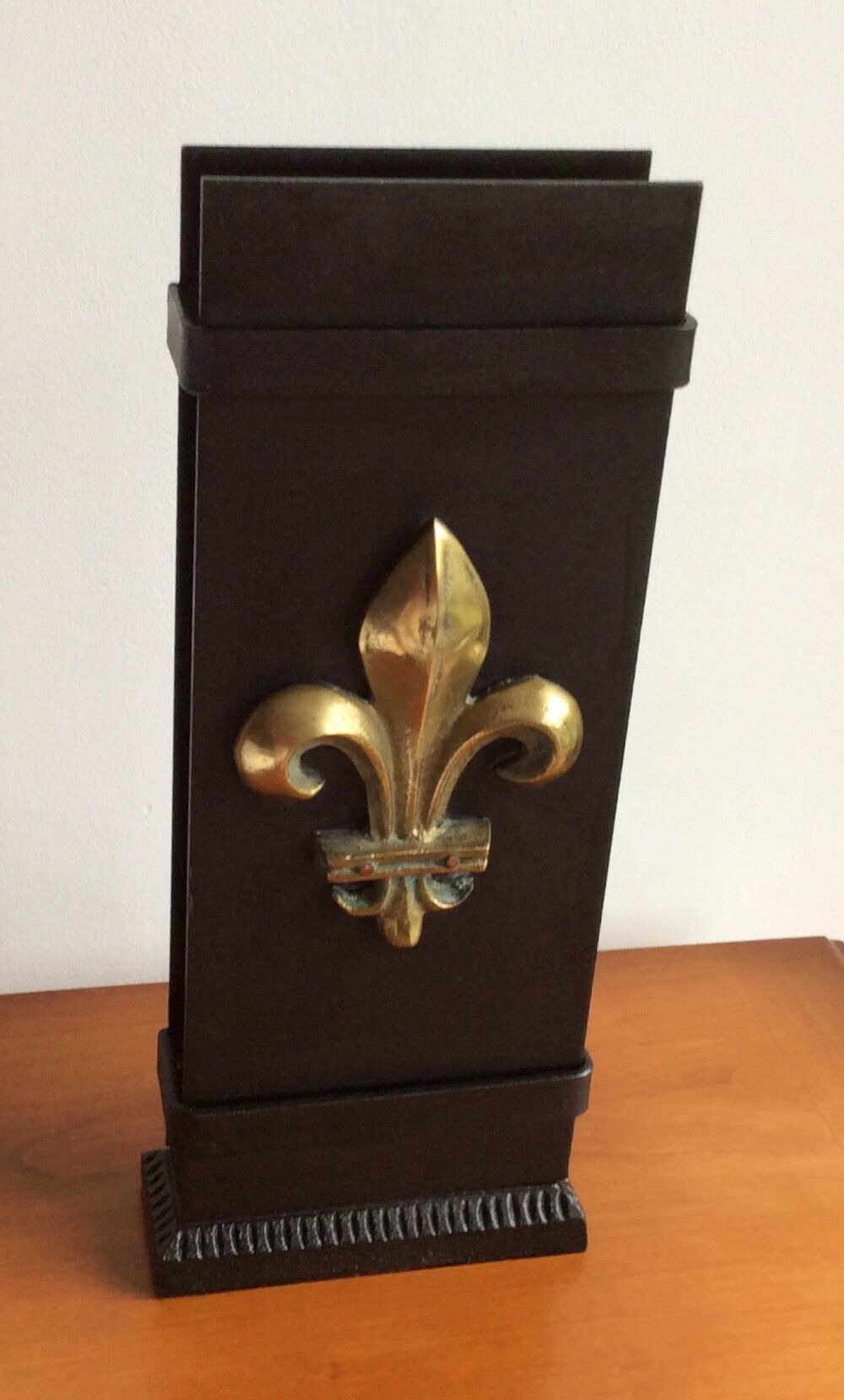 Matchbox holder (xxl) for steel and brass fireplace (fleur de lys) - vintage