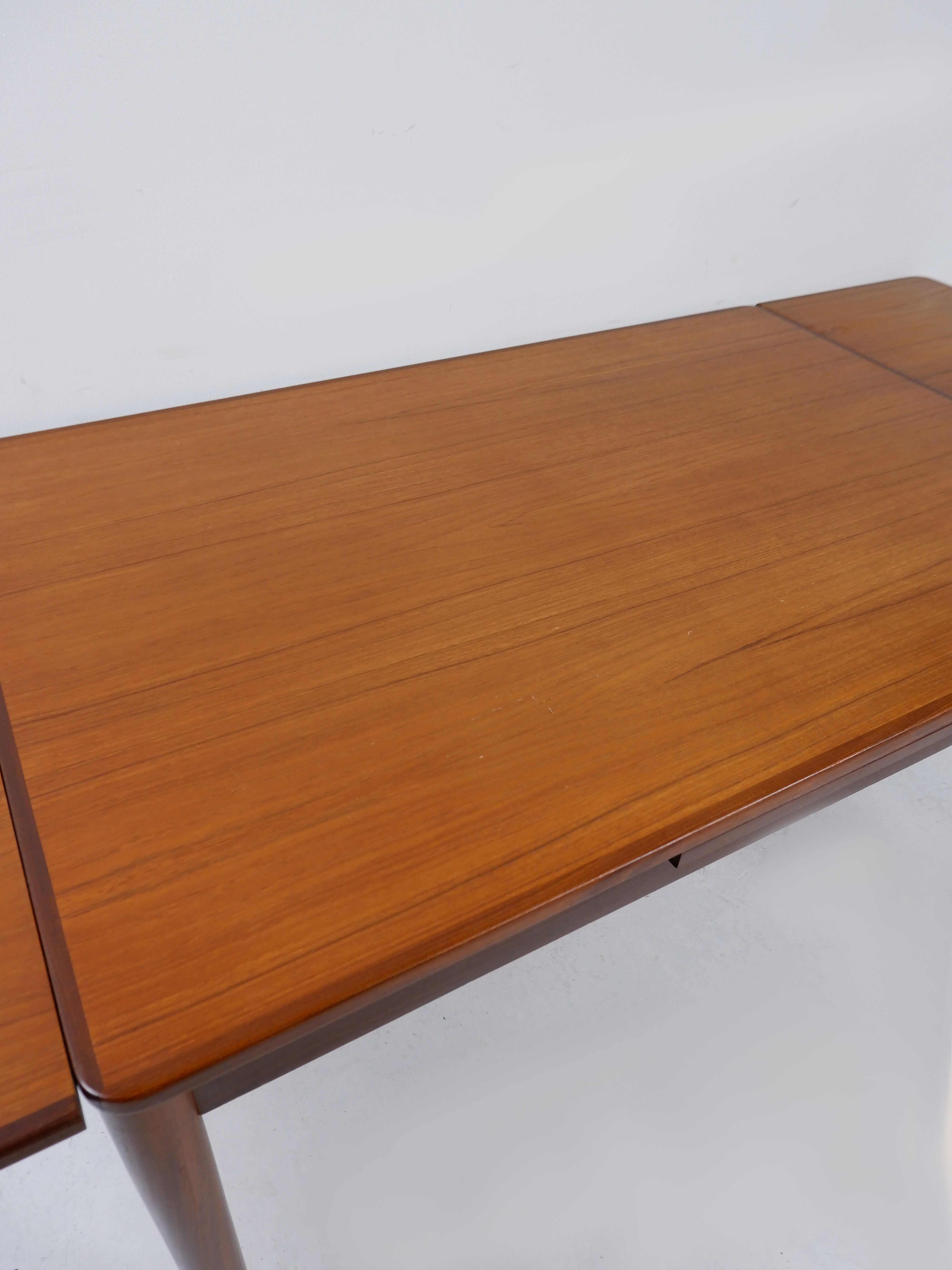 Pastoe extendable dining table 1960s