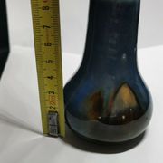 Vase à identifier en céramique vernisée.