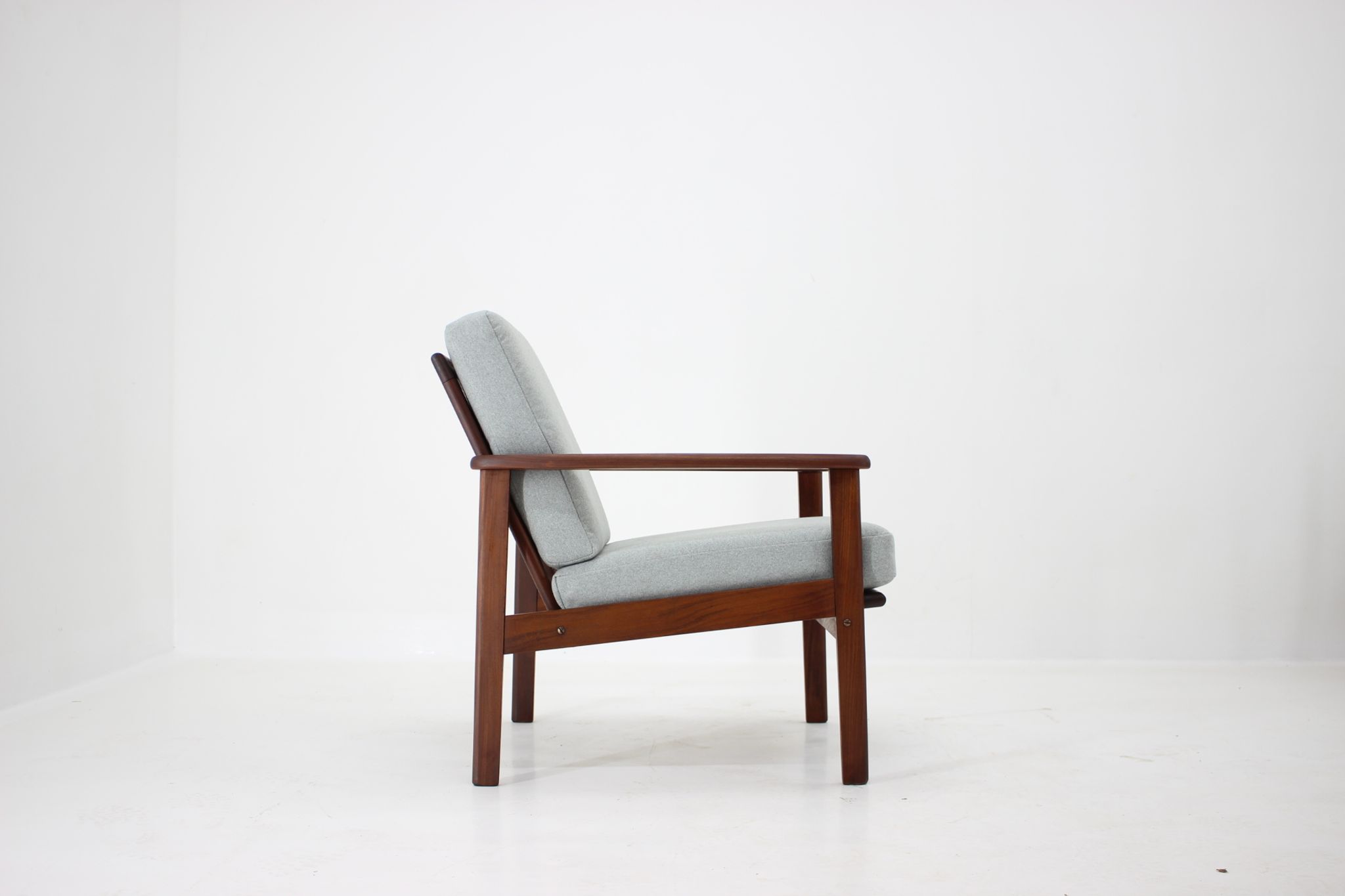 Fauteuil en hêtre danois des années 1960