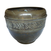 Cache pot en laiton decor floral