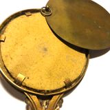 Courtesy hand mirror