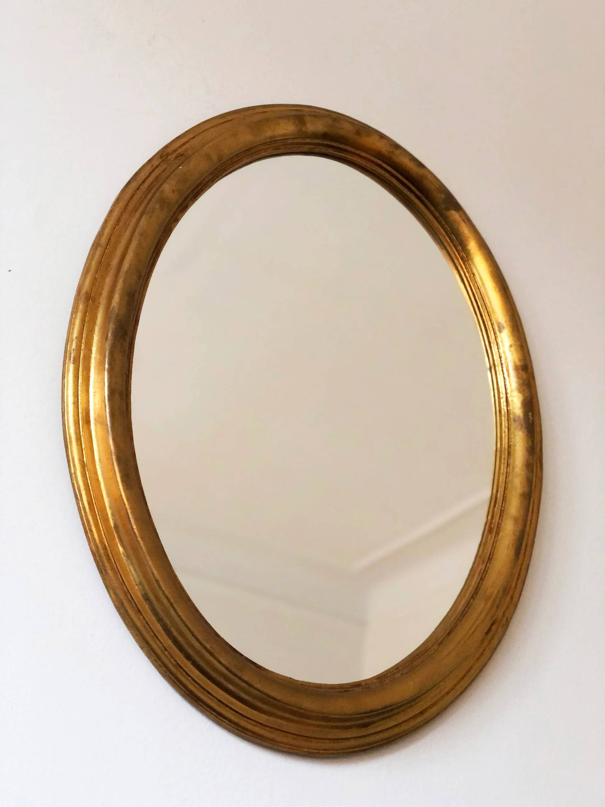 Vintage oval giltwood mirror – Hollywood Regency, Belgium, 1970s