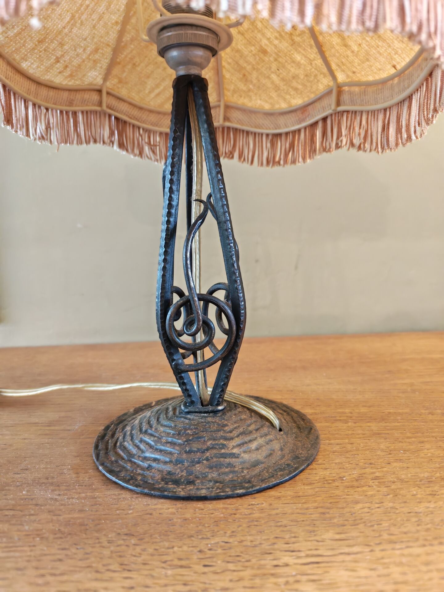 Lampe art nouveau fer forgé