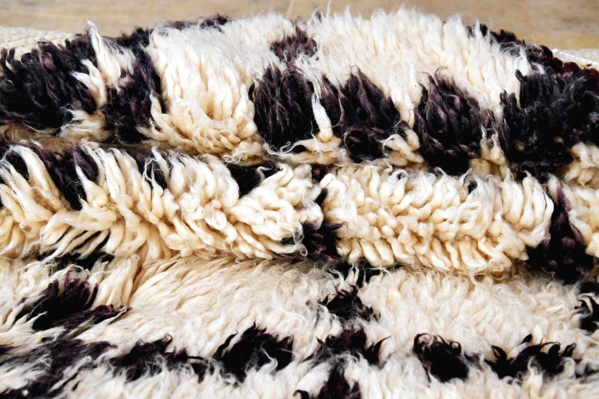 Vintage Beni Ouarain rug