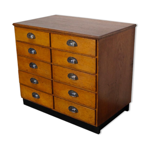 Apothecary cabinet or bank of drawers