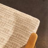 LARGE VINTAGE 3-POSITION ARMCHAIR