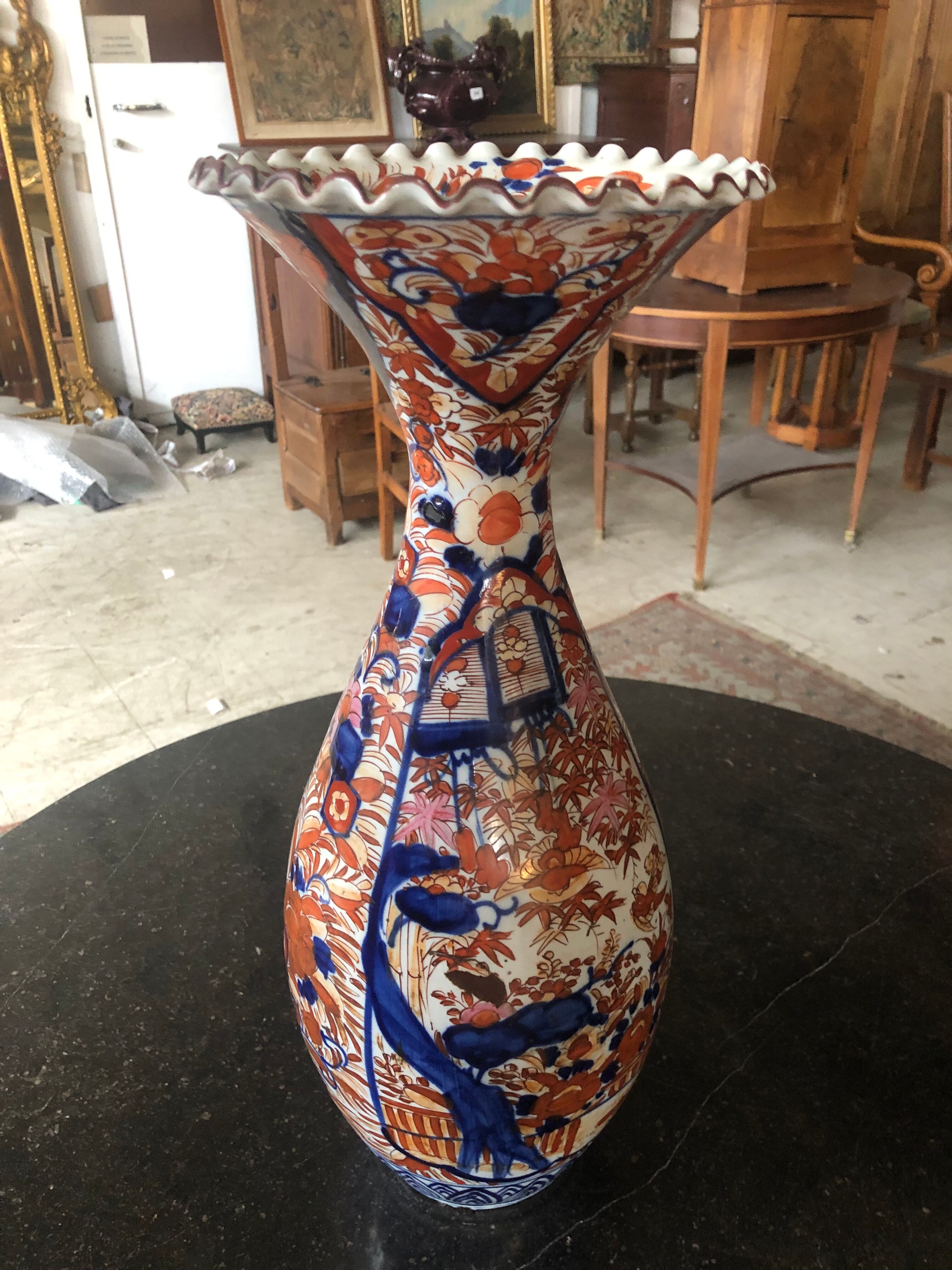 Large vase IMARI Japan 19th