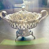 Freestanding Cake Stand