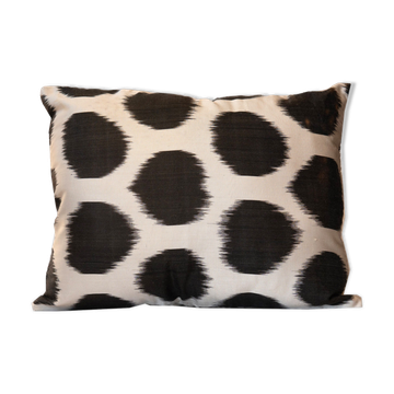 Black ivory Silk Spotted Cushion Cover
