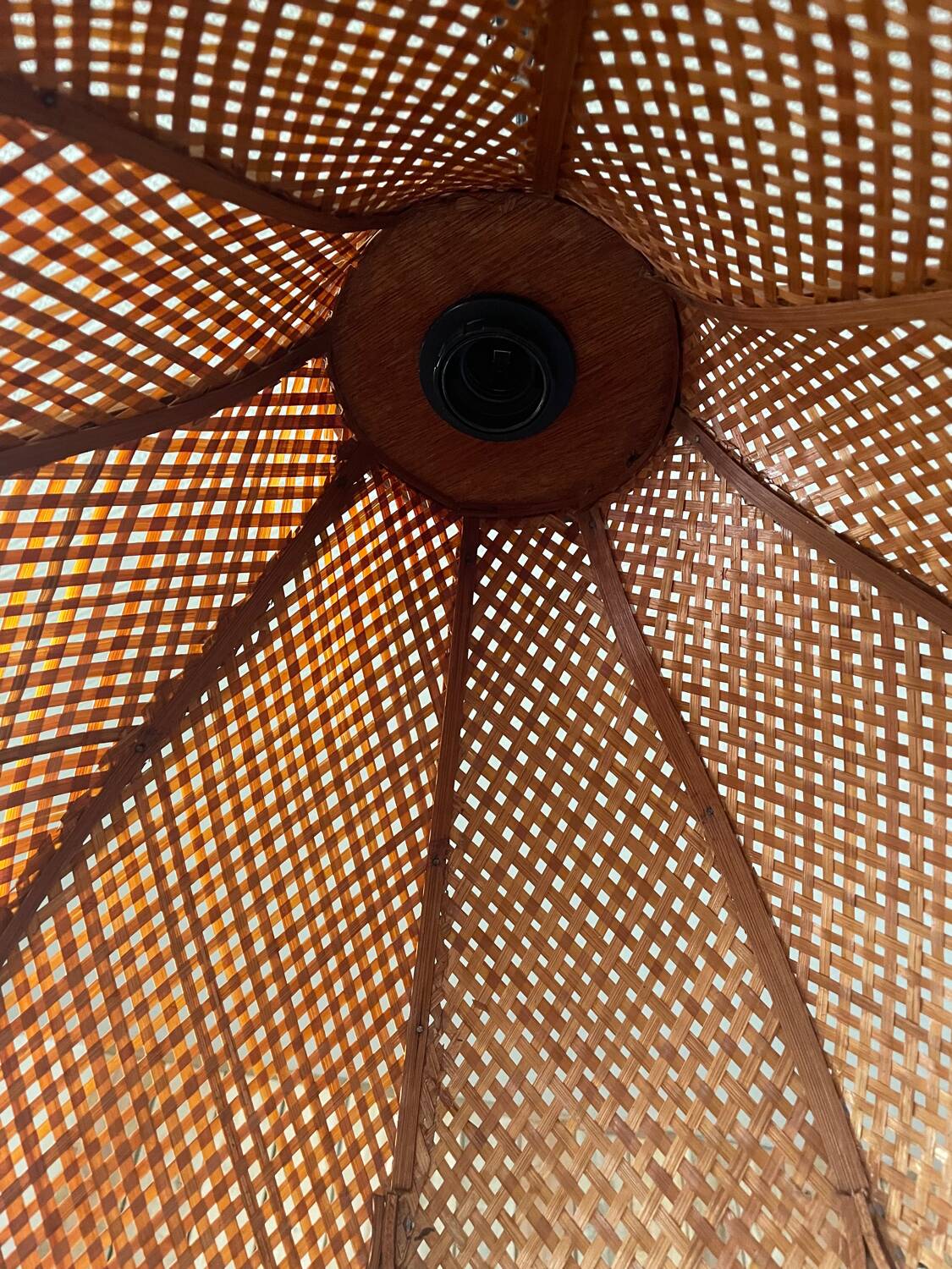 Rattan pendant light