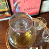 Glass carafe