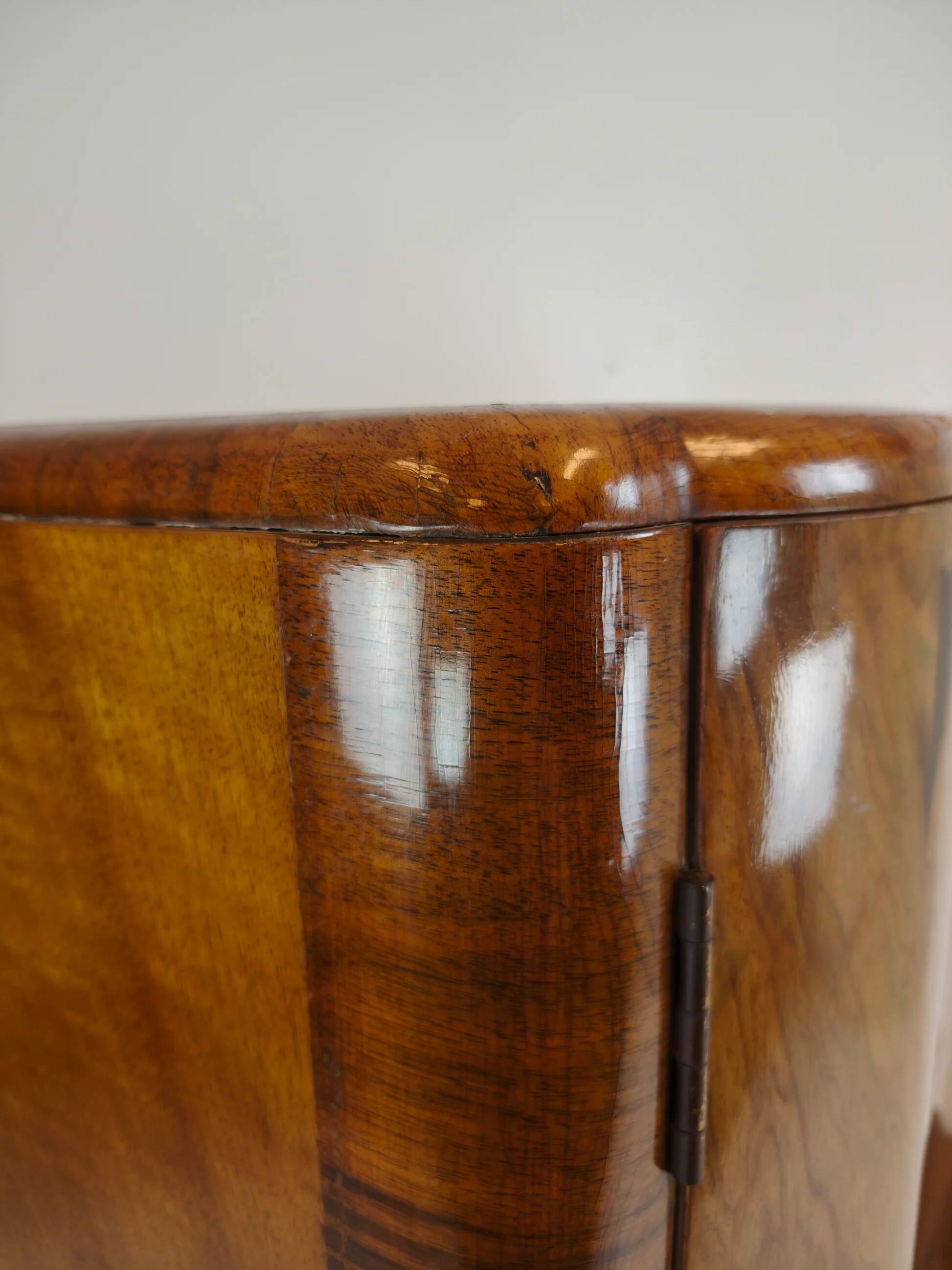 Superb English Art Deco wardrobe in burr walnut – 1930s