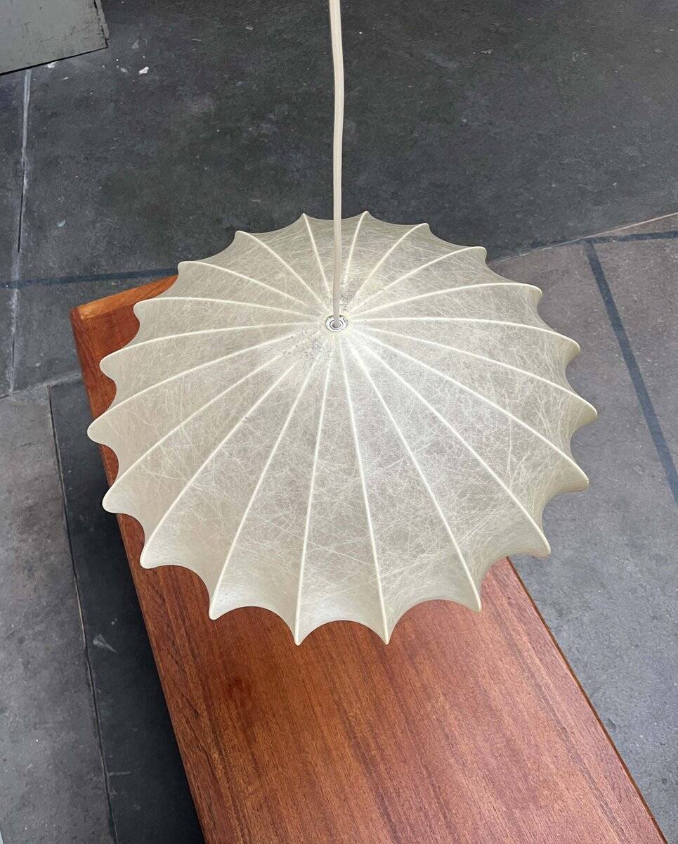 Modern UFO disc cocoon pendant lamp from the mid-century by Friedel Wauer for Goldkant Leuchten, Germany, 1960s.