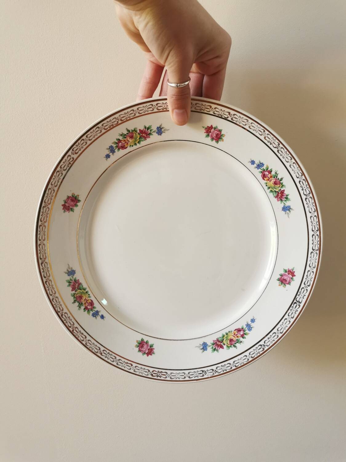 Vintage round dish Ceranord, Rachel