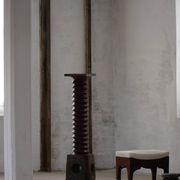 19th-century sculptural French wine press in solid wood / pedestal