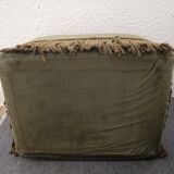 Green velvet pouf 60s
