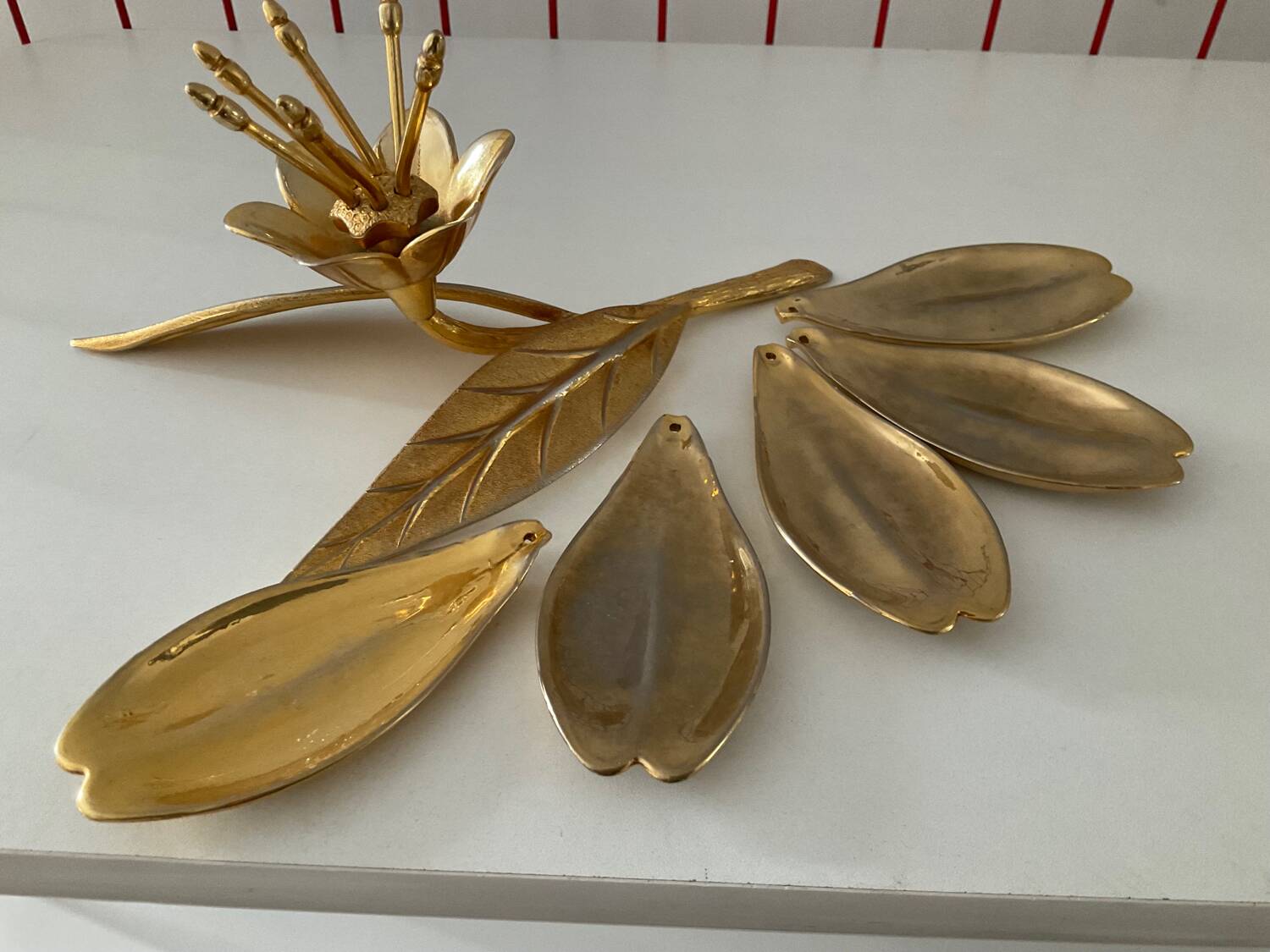 Bronze lotus flower ashtray from the 60s and 70s