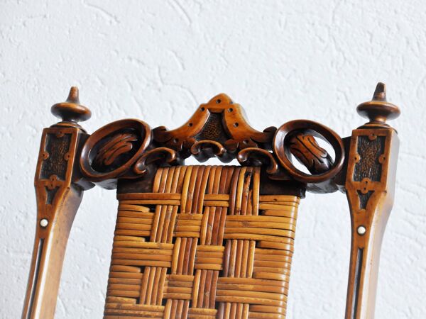 Chaise ancienne en rotin