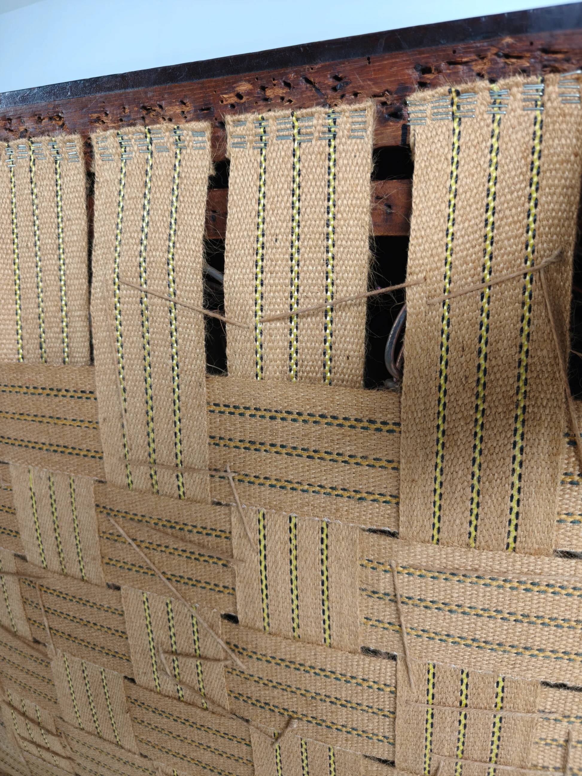 Superbe chaise longue Empire en acajou – vers 1800–1830 – pieds en pattes de lion sculptés