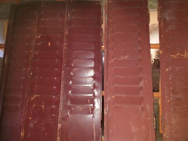 Lot de persiennes en tôle