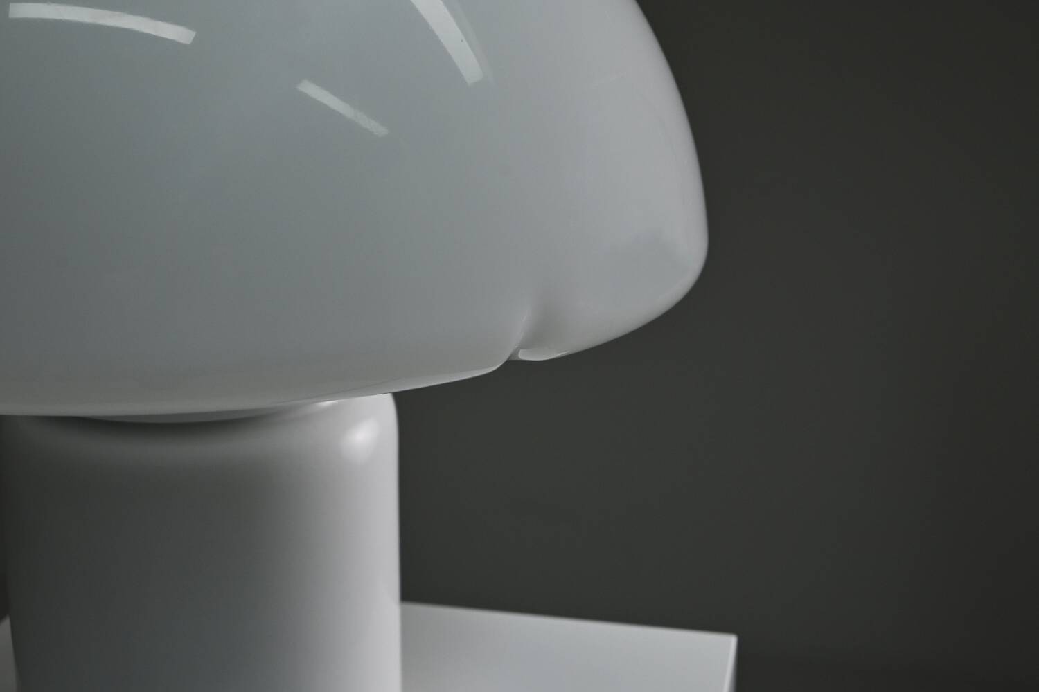 Lampe de table modèle 625 par Elio Martinelli pour Martinelli Luce, années 1970 Italie.