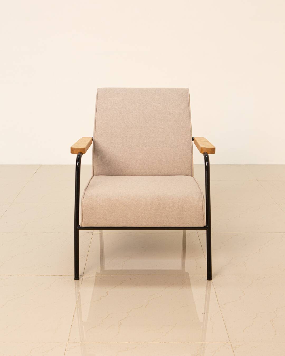 Pair of "Salon" armchairs by Jean Prouvé for Vitra 00's