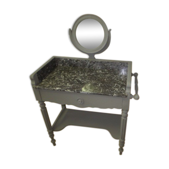 Coiffeuse des années 20