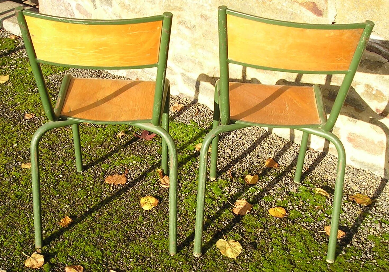 Pair of chairs of school Mulca