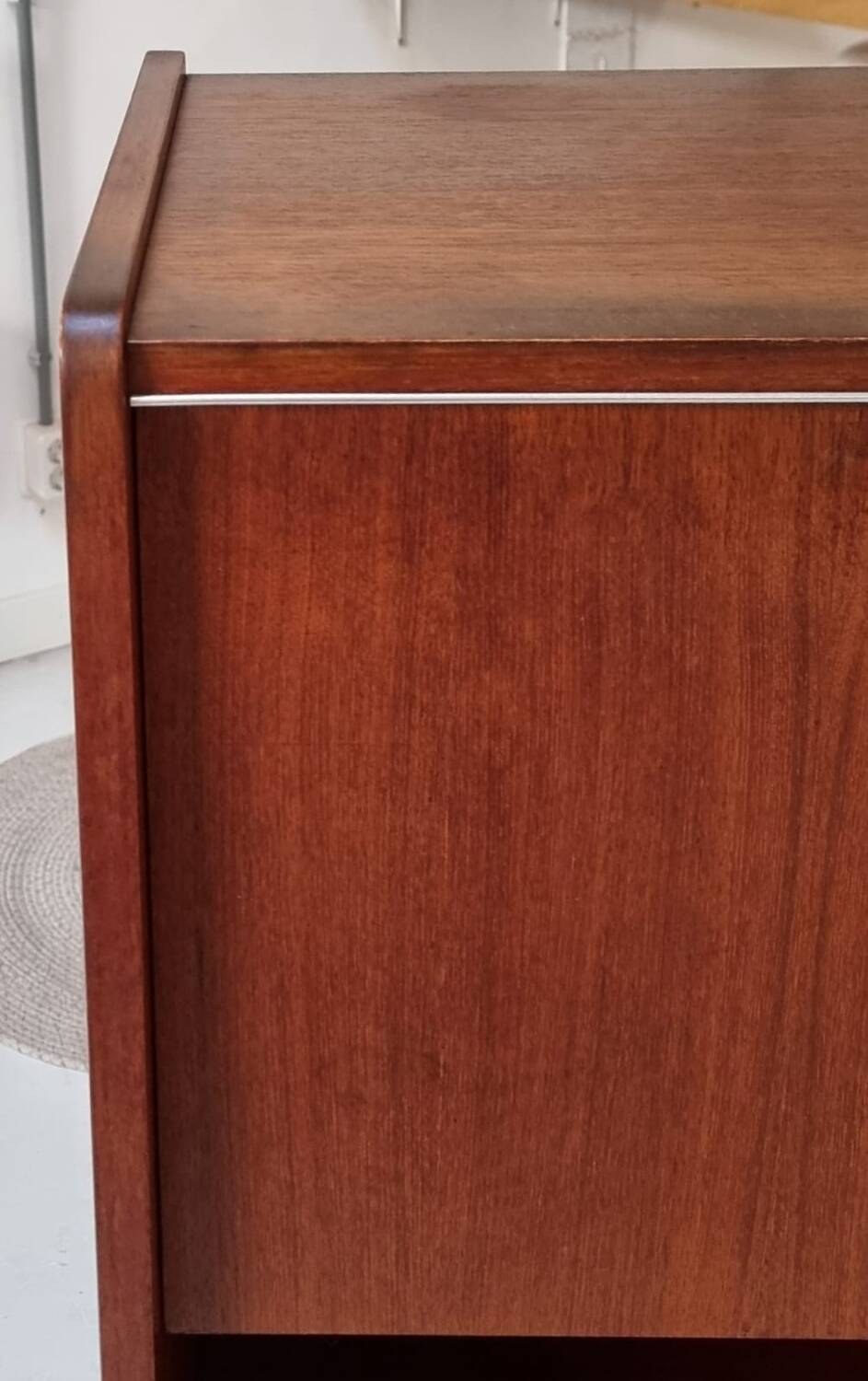 Armoire du milieu du siècle