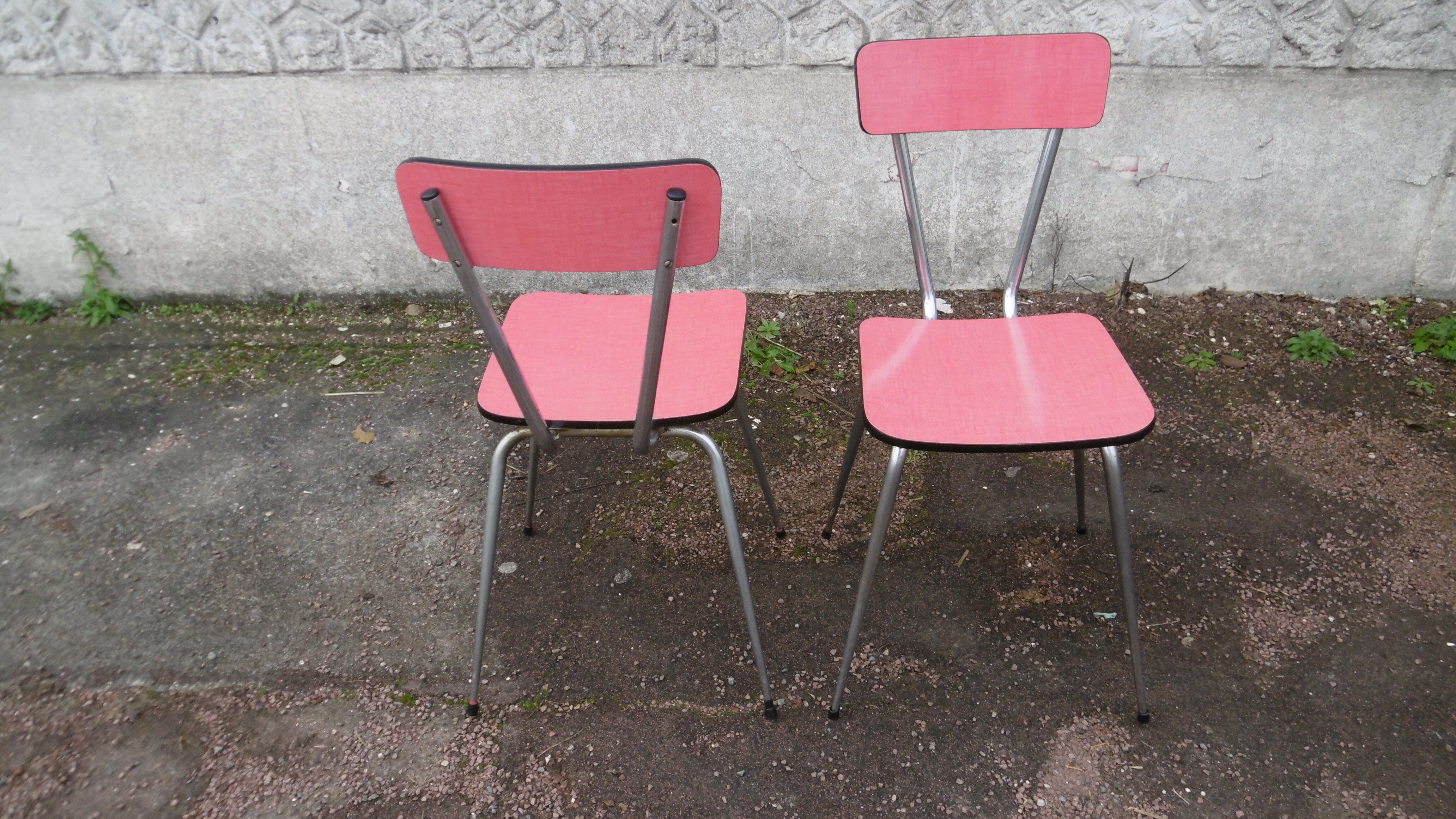 Set of 2 chairs in formica Red