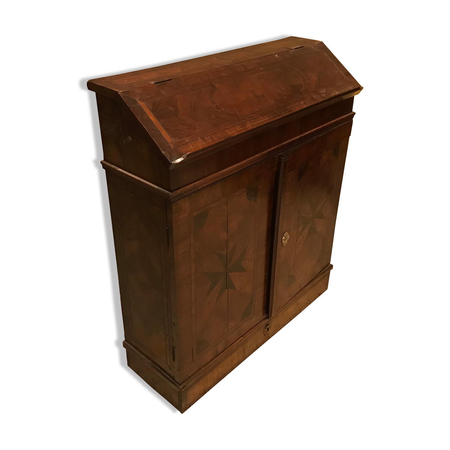 Commodity in marquetry