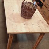 Farmhouse table