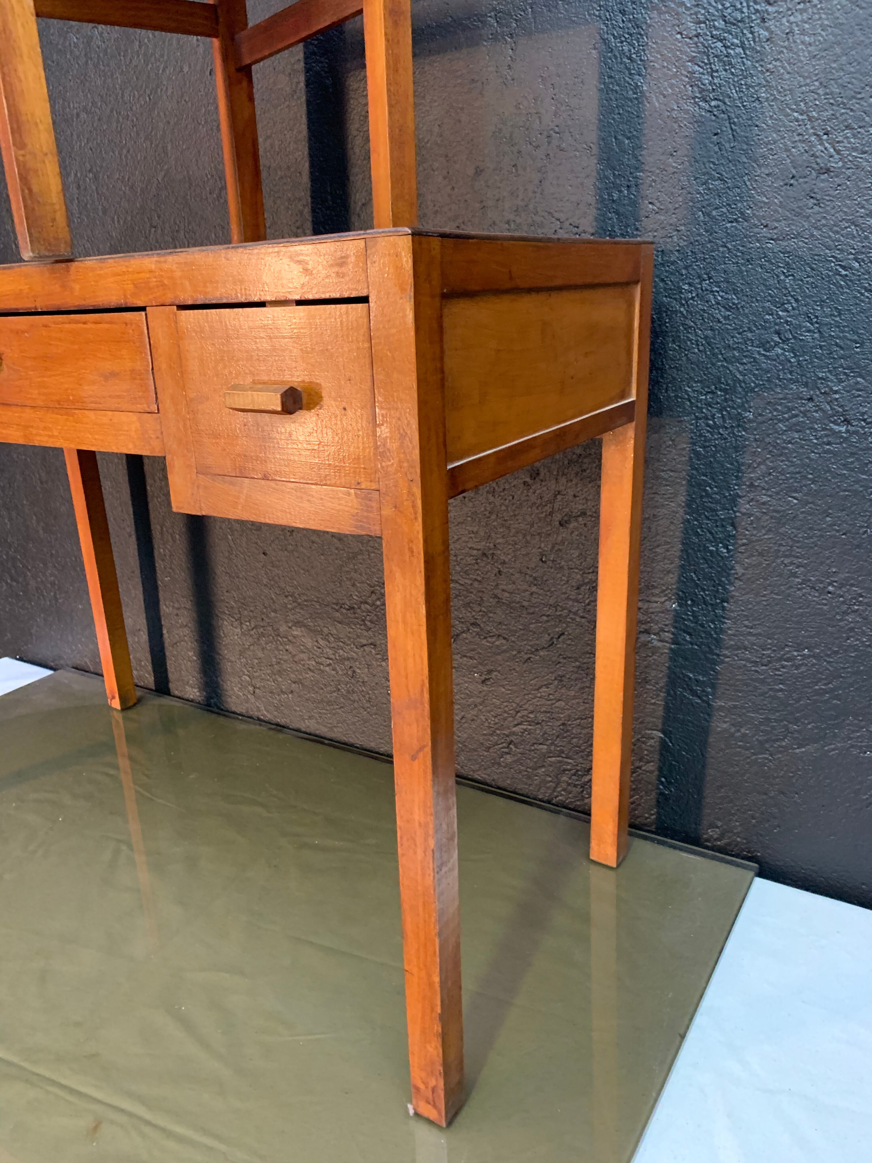 Bureau d’enfant avec sa chaise epoque art deco