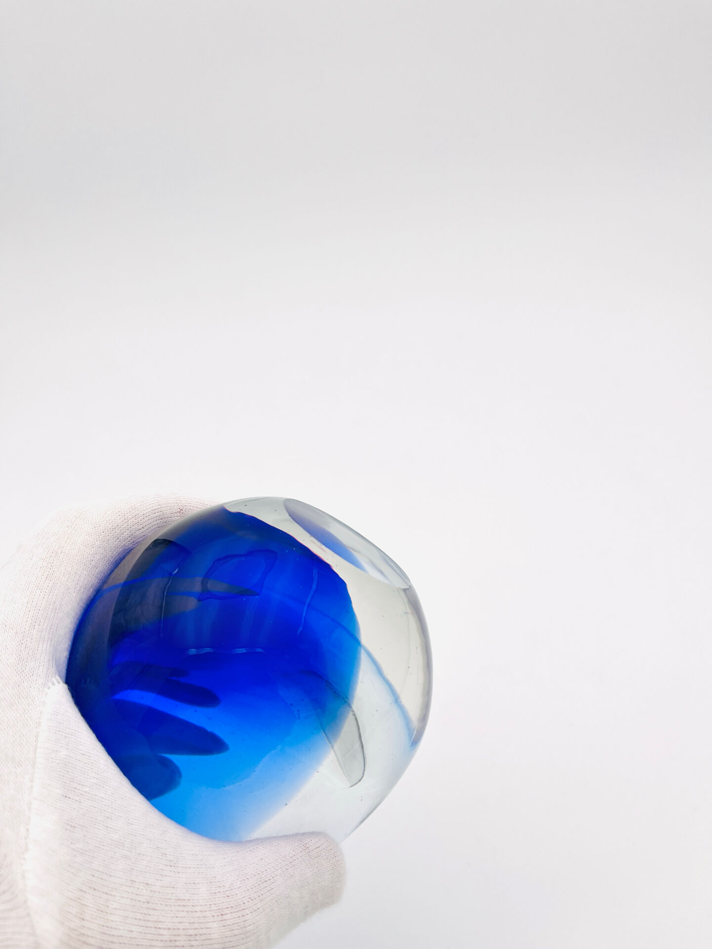 Murano Sommerso Two-Coloured Cobalt Blue Vase Sculpture