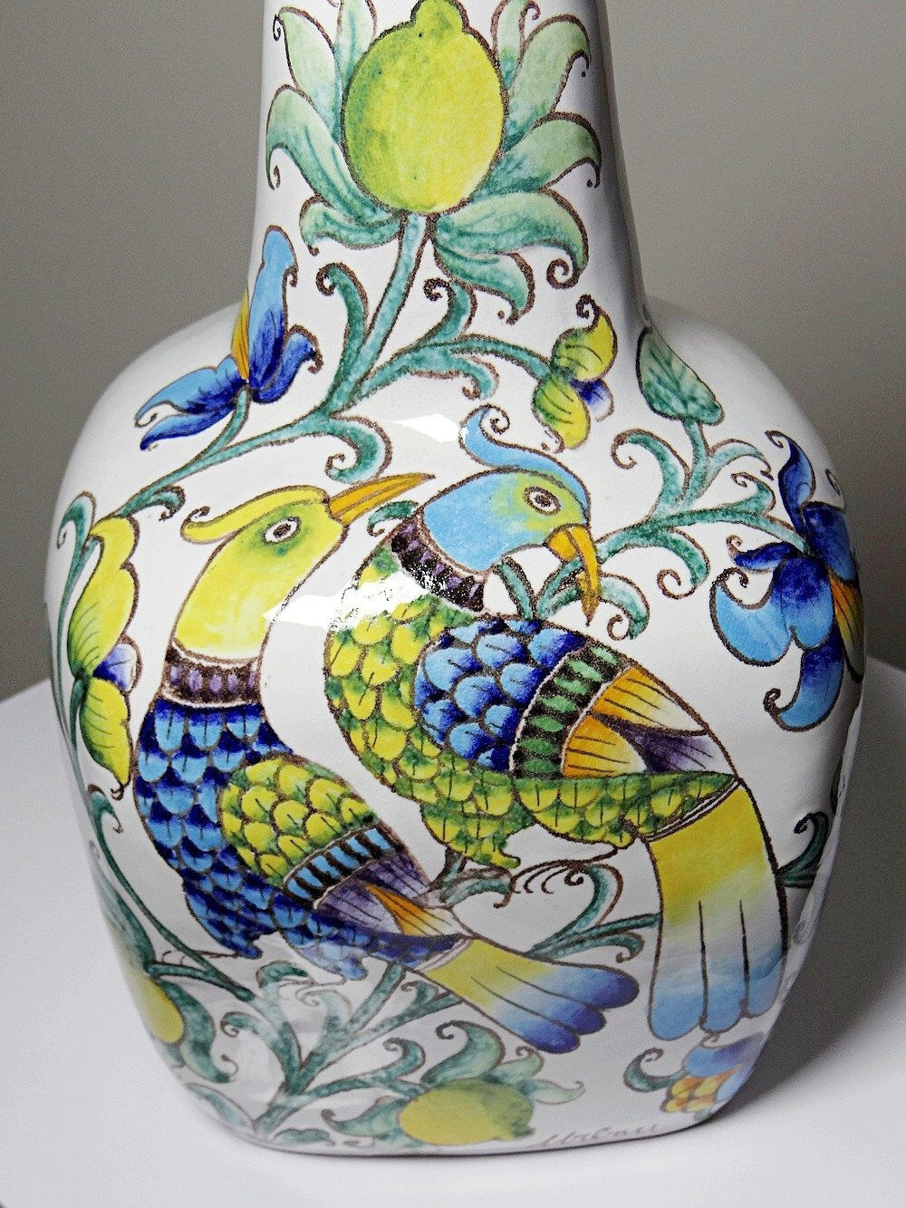 Large vintage Italian bottle vase from the 60s-80s in the style of Innocenti.