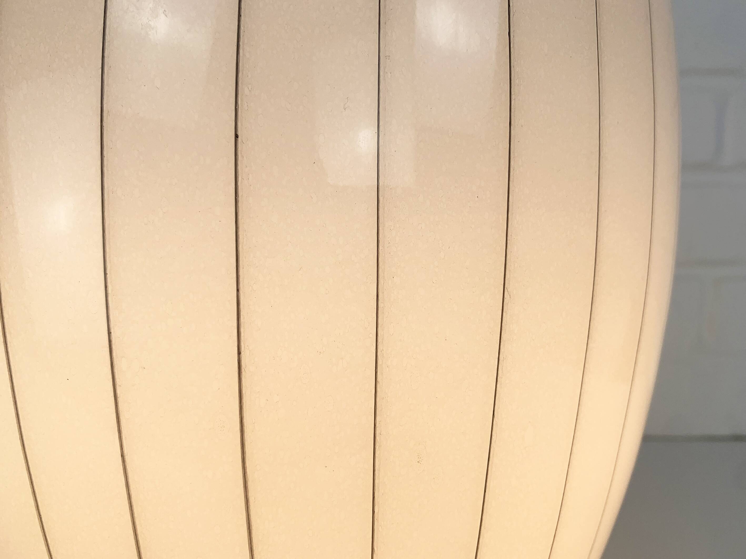 Large Murano glass table lamp with lined pattern 1950-60