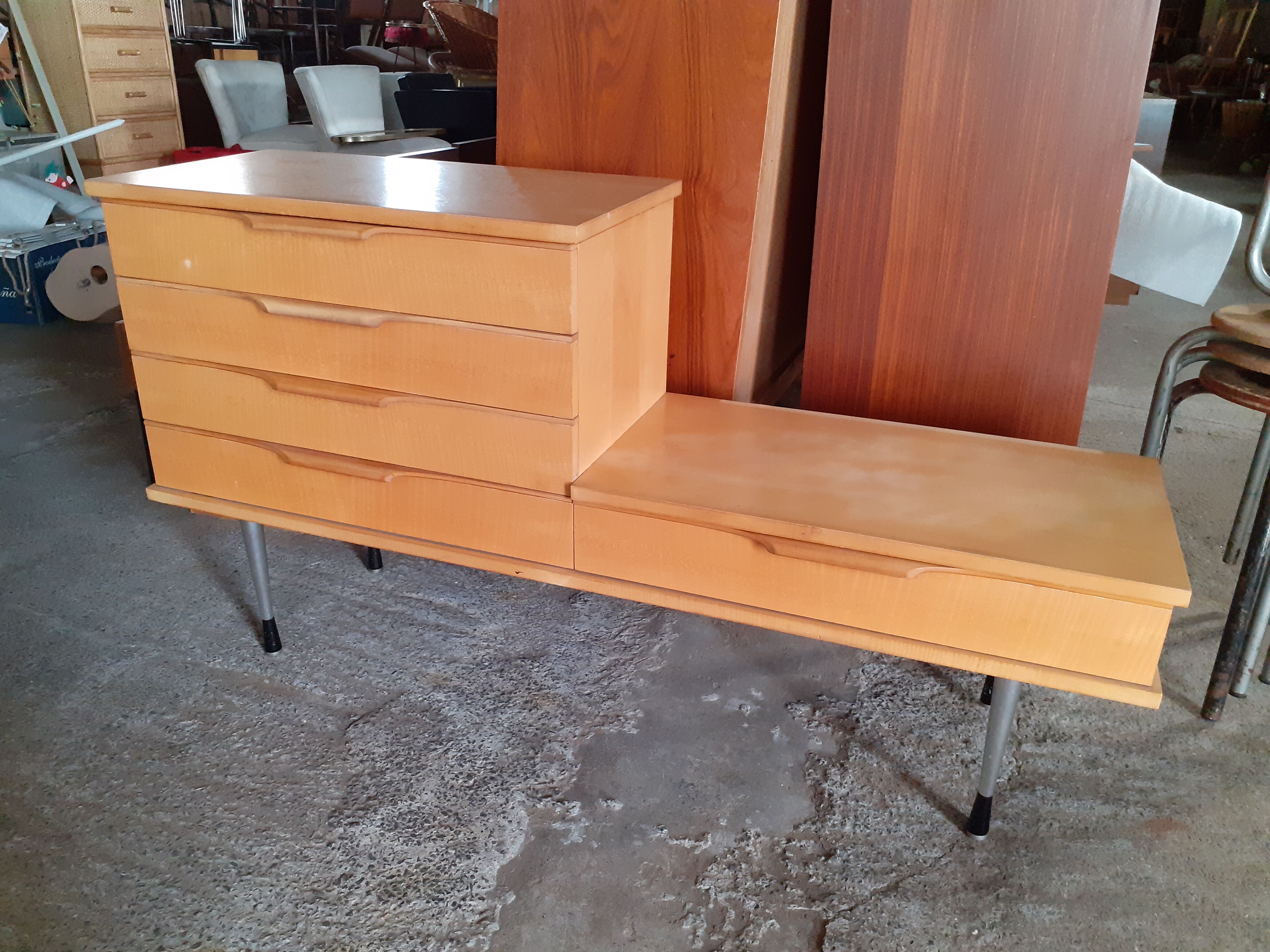 Vintage dressing table