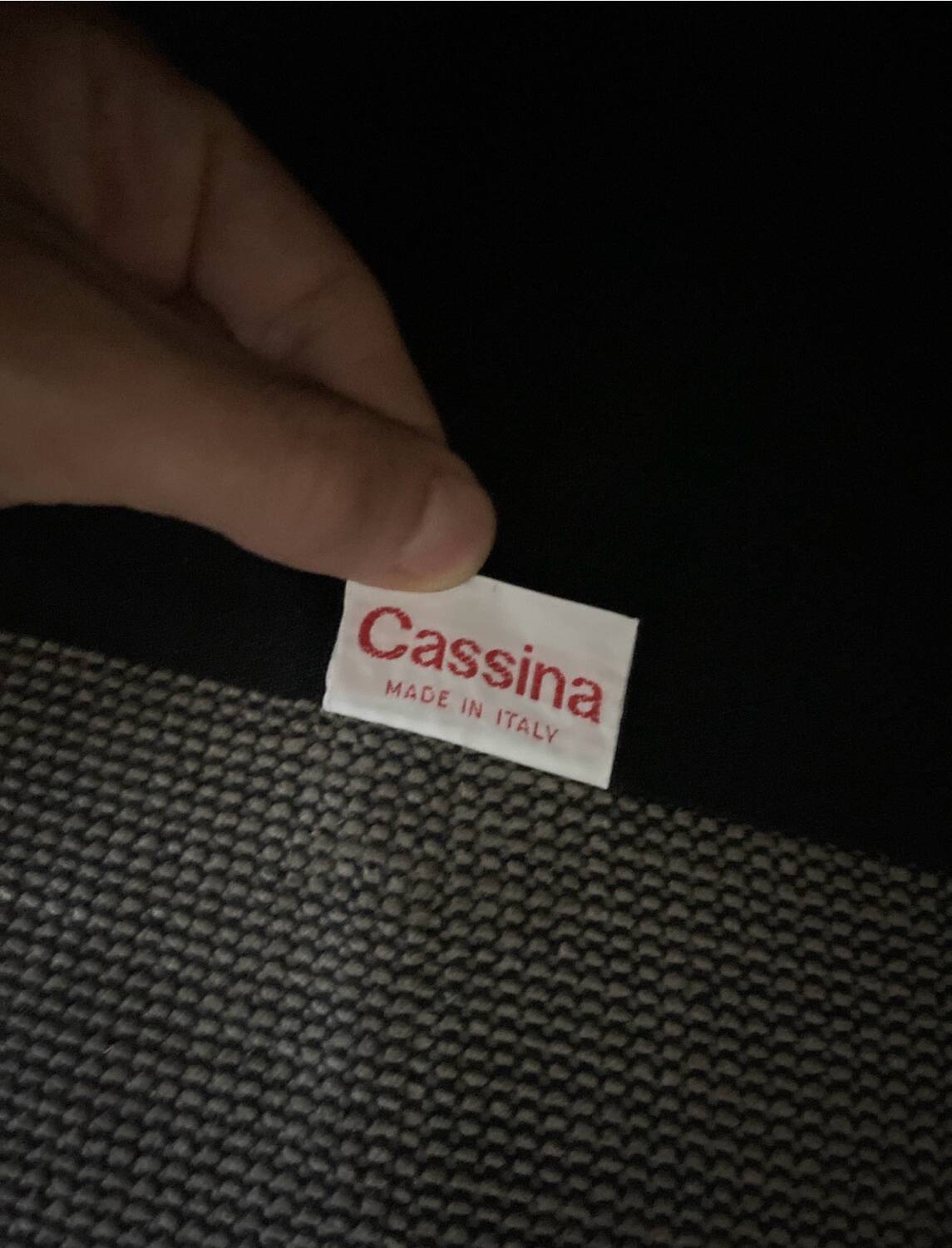 Maralunga 2-seater sofa by Cassina, designed by Vico Magistretti.