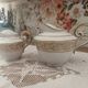 Ensemble pot à lait et crémier en porcelaine de Limoges