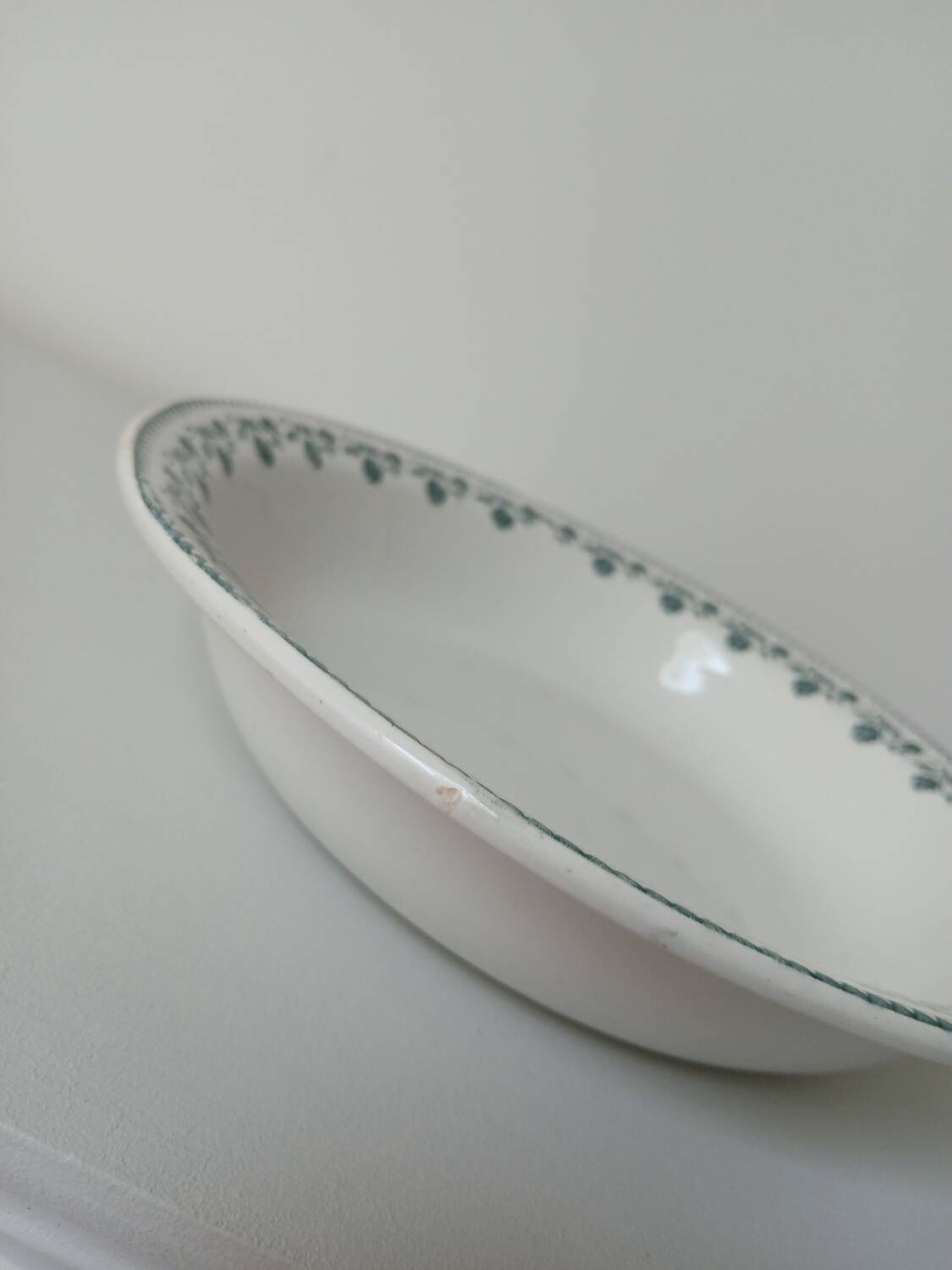 Round dish Moulin des Loups, Georgette model