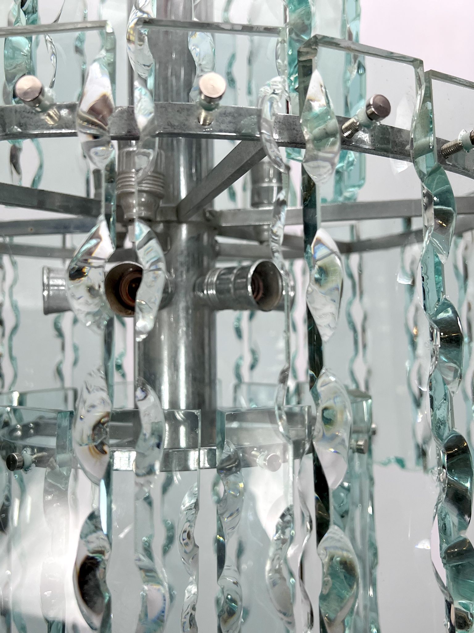 Italian cut glass chandelier by Zero Quattro. 1970s